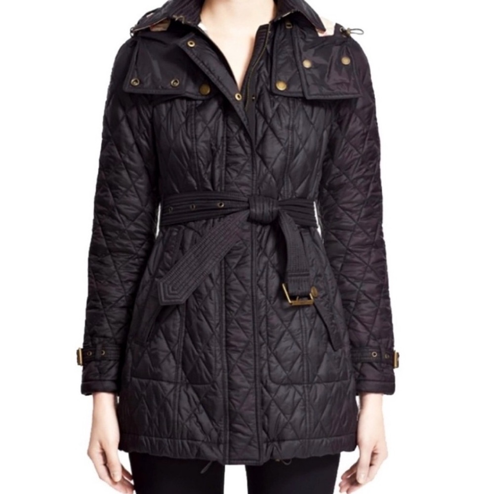 Large Burberry Finsbridge Quilted Coat